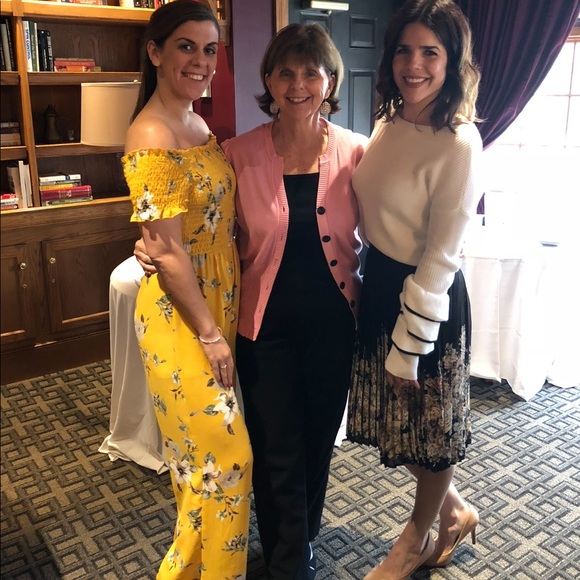 Yellow jumpsuit - Picture 2 of 2